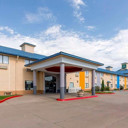 Quality Inn & Suites Wichita Falls I-44 Luaran gambar