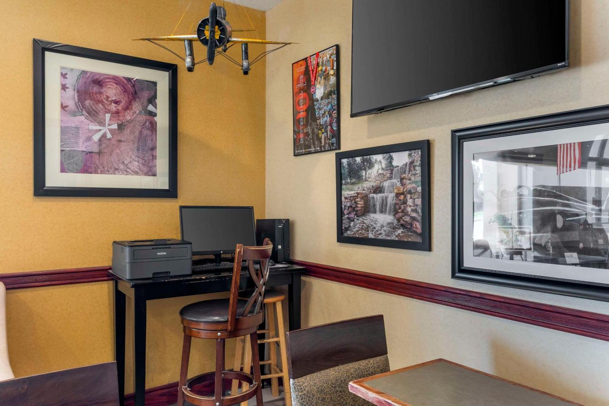 Quality Inn & Suites Wichita Falls I-44 Luaran gambar
