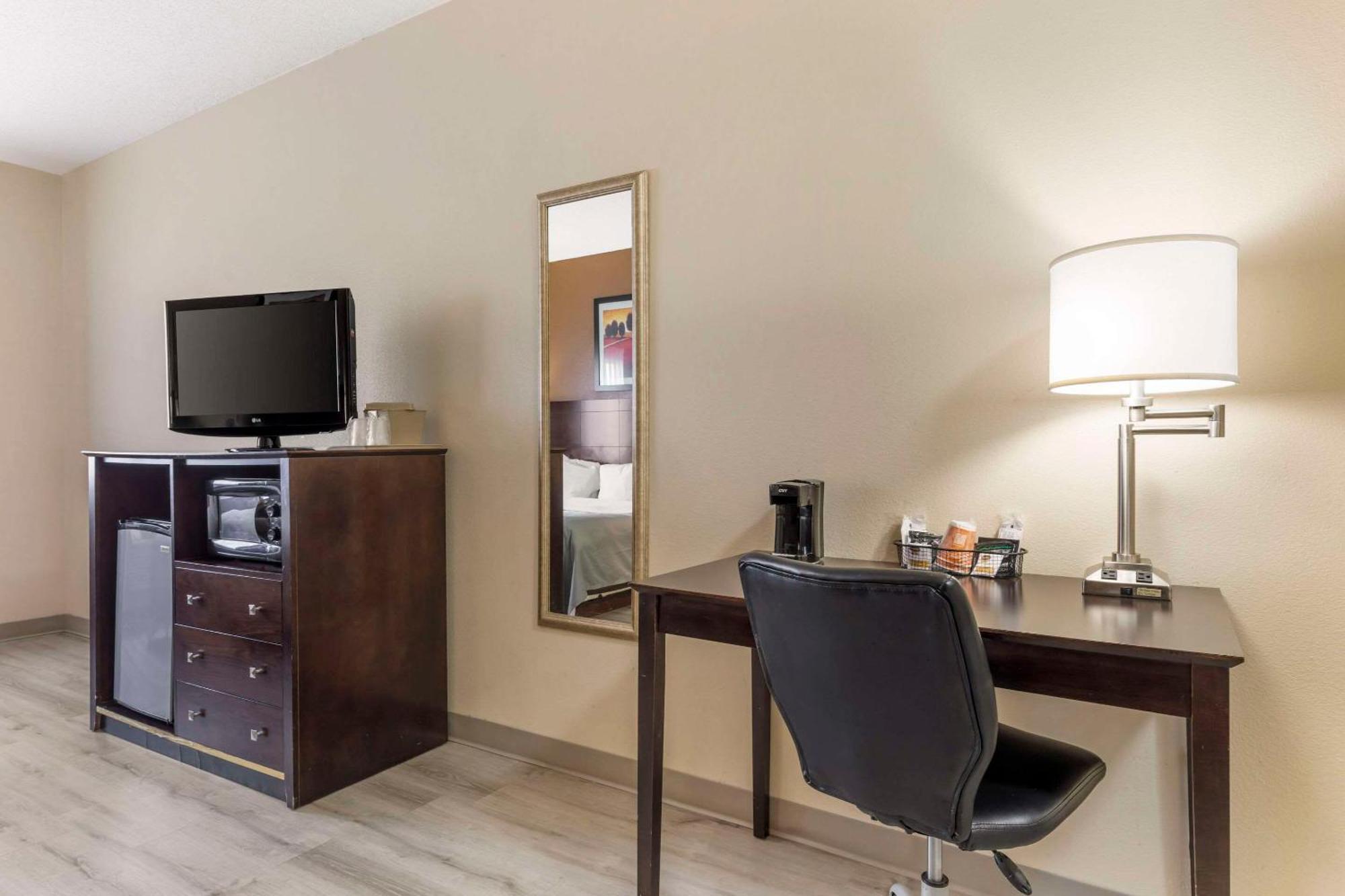 Quality Inn & Suites Wichita Falls I-44 Luaran gambar